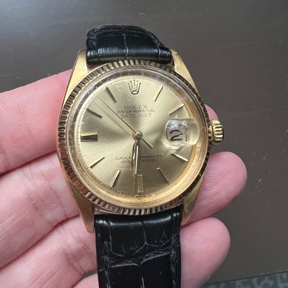 🥇Rolex🥇- Vintage Gold Faced Preowned Mens 1952 Black Alligator Strap. - Picture 4 of 5